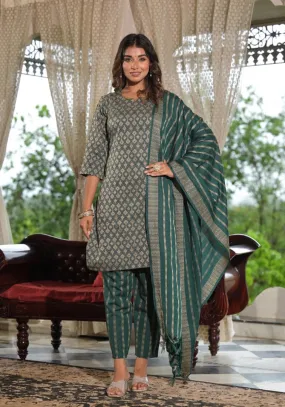 Green Geometric Printed Cotton Kurta Pant Set With Tassels On Dupatta