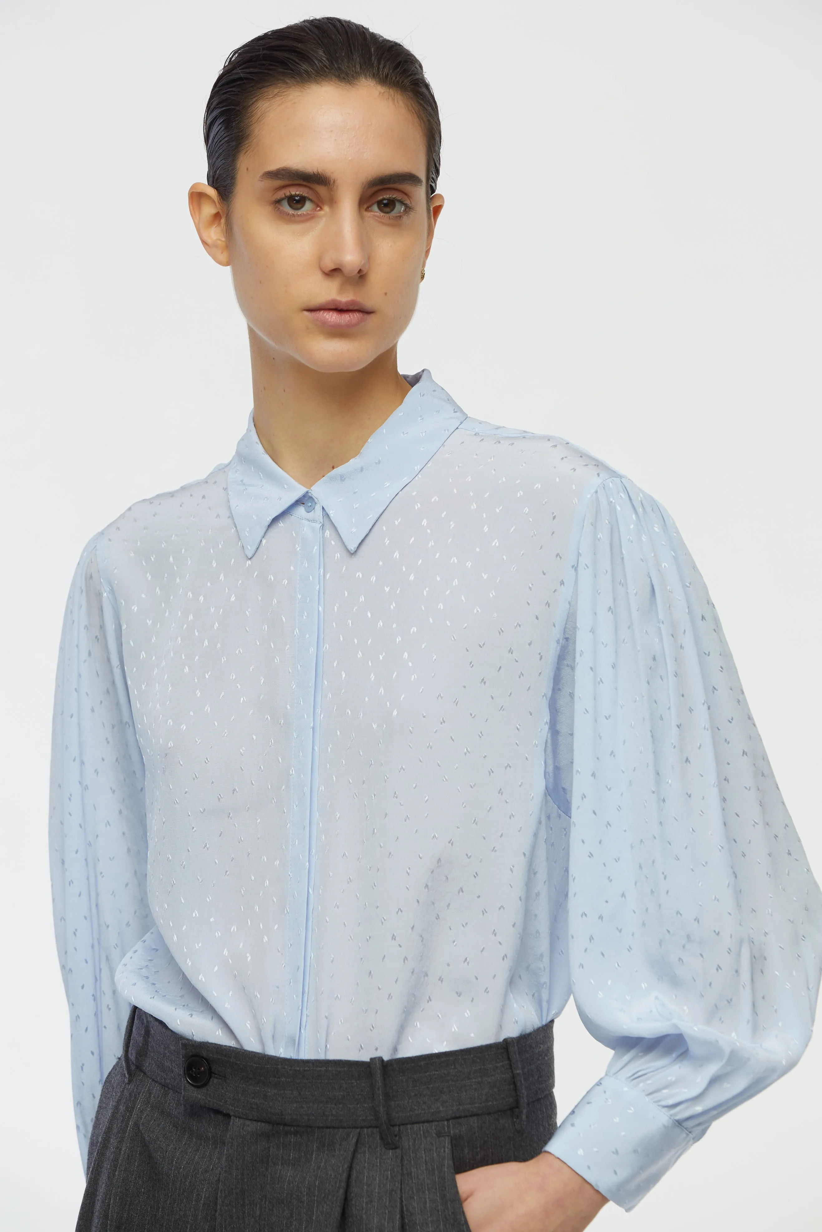 Masset Shirt in Iced Blue